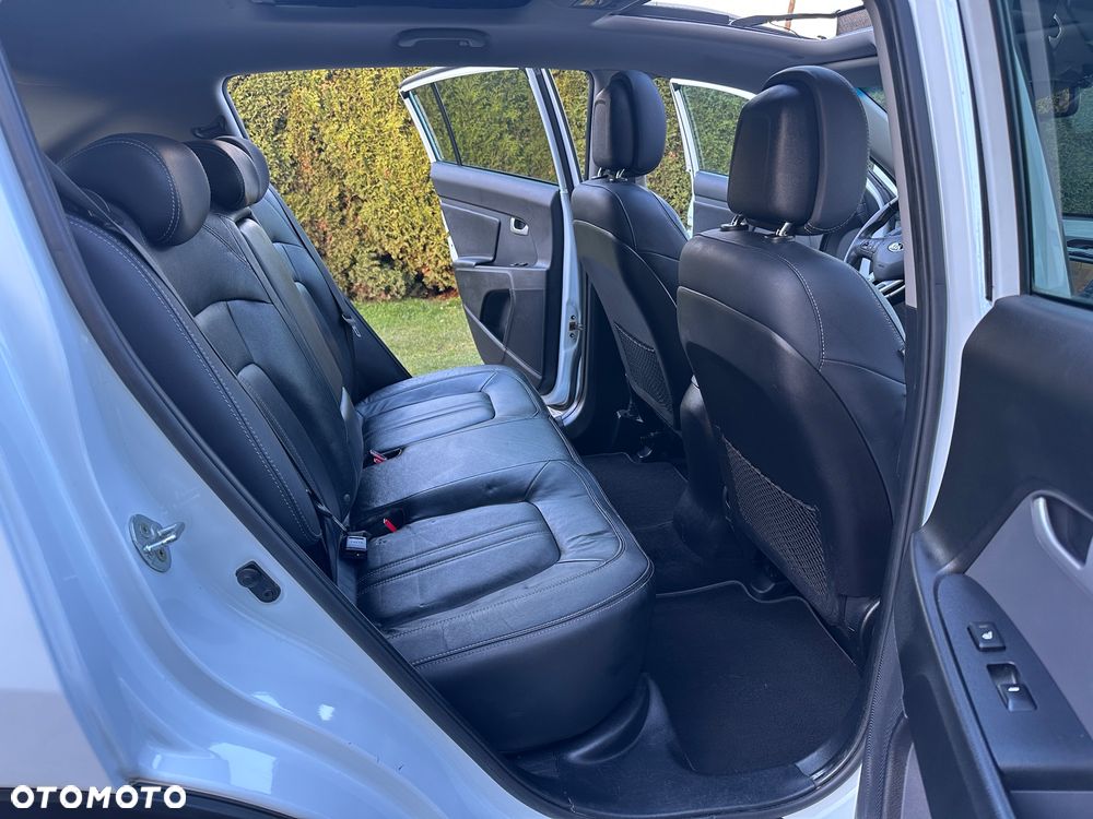 Kia Sportage 1.6 GDI Business Line L 2WD - 30