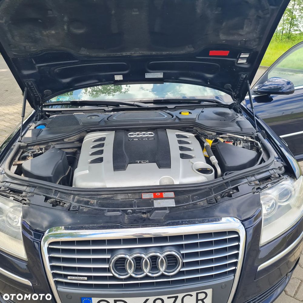 Audi A8 4.2 TDI Quattro - 11