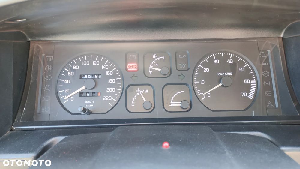 Renault 19 1.8 RN - 11
