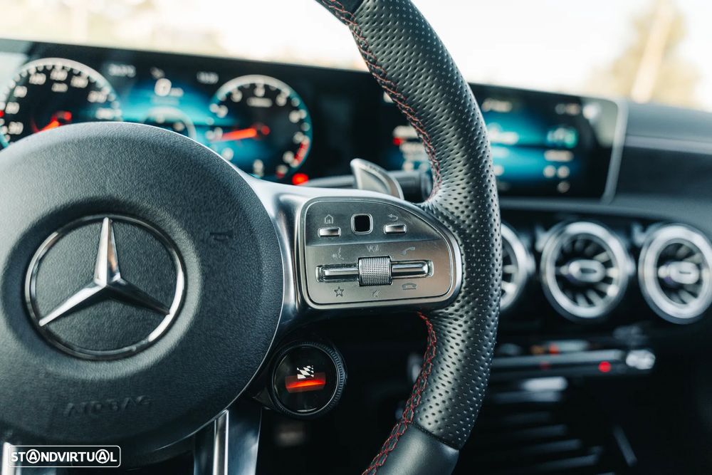 Mercedes-Benz A 45 AMG S 4Matic+ Speedshift DCT 8G - 30