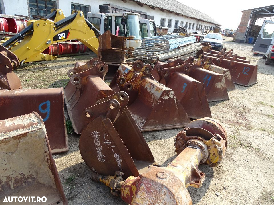 Cupa taluz cu inclinatie actionare hidraulica pt. excavatoare - 5