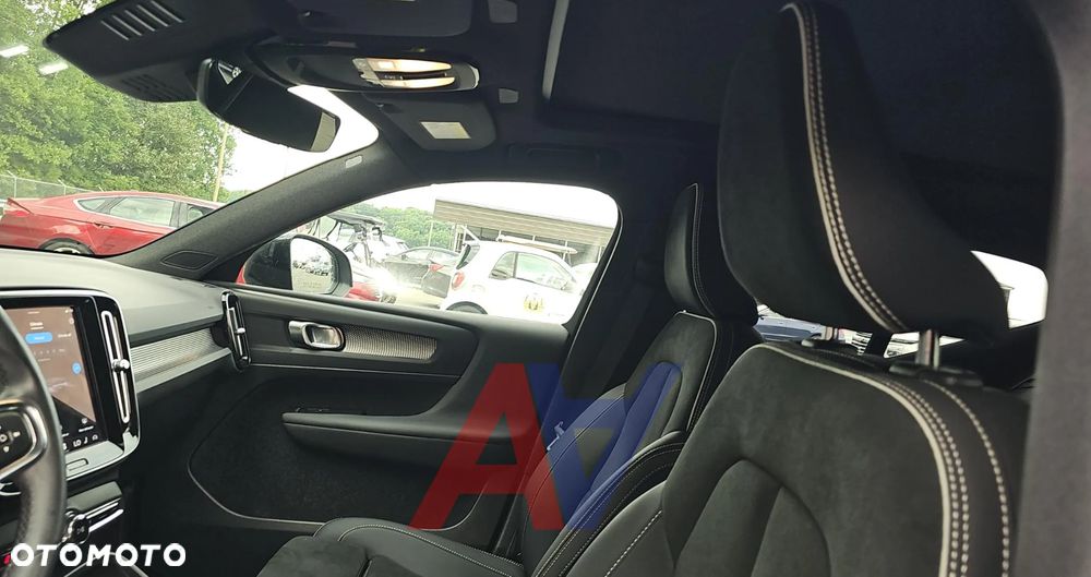 Volvo XC 40 - 14