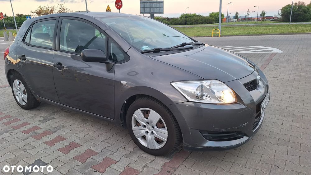 Toyota Auris 1.4 D-4D Luna - 3