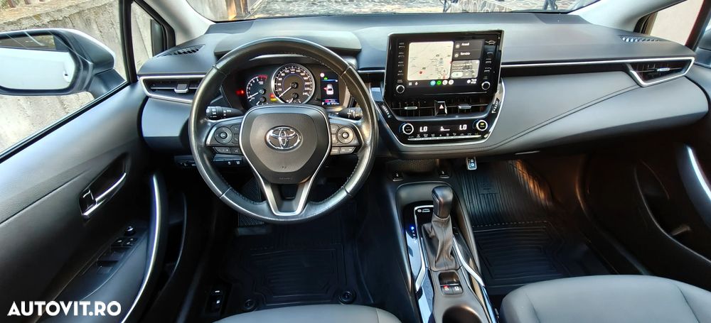 Toyota Corolla 1.8 HSD Dynamic - 10