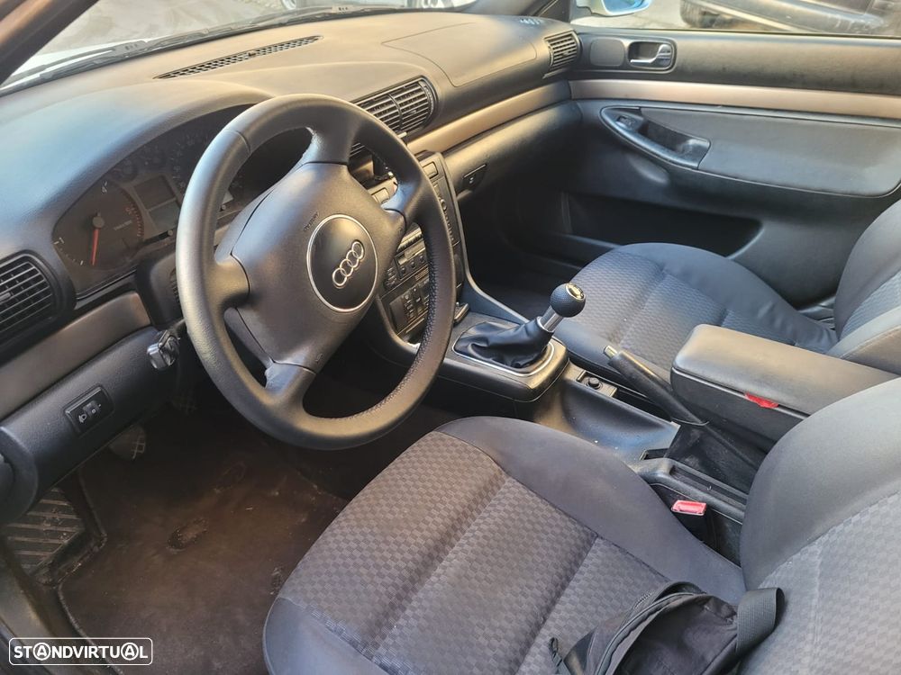 Audi A4 Avant 1.9 TDI m5 Exclusive 115 - 8