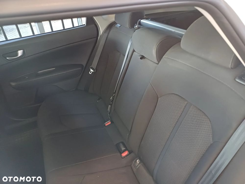 Kia Optima 1.6 CRDI SCR M DCT - 12