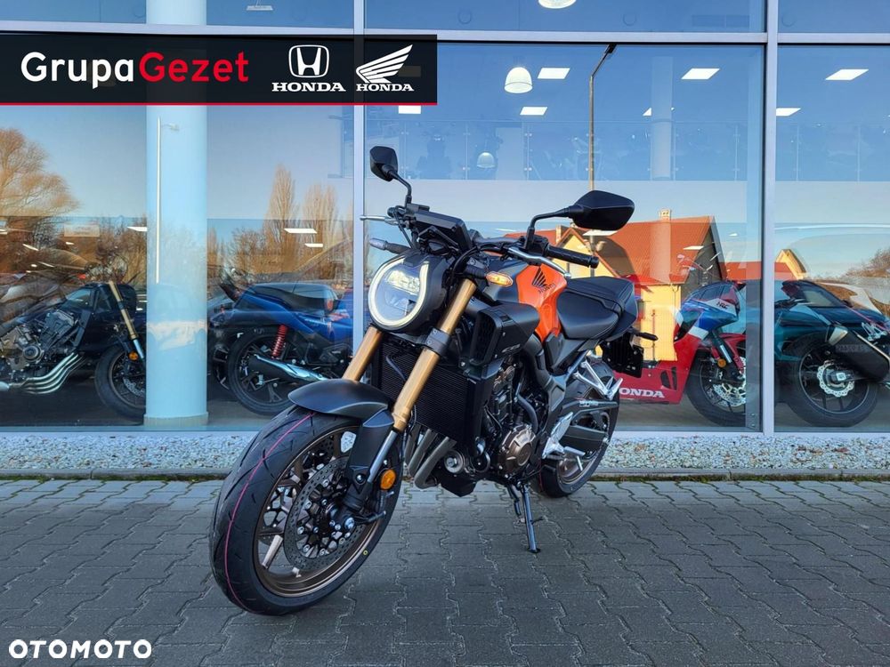 Honda CB - 3