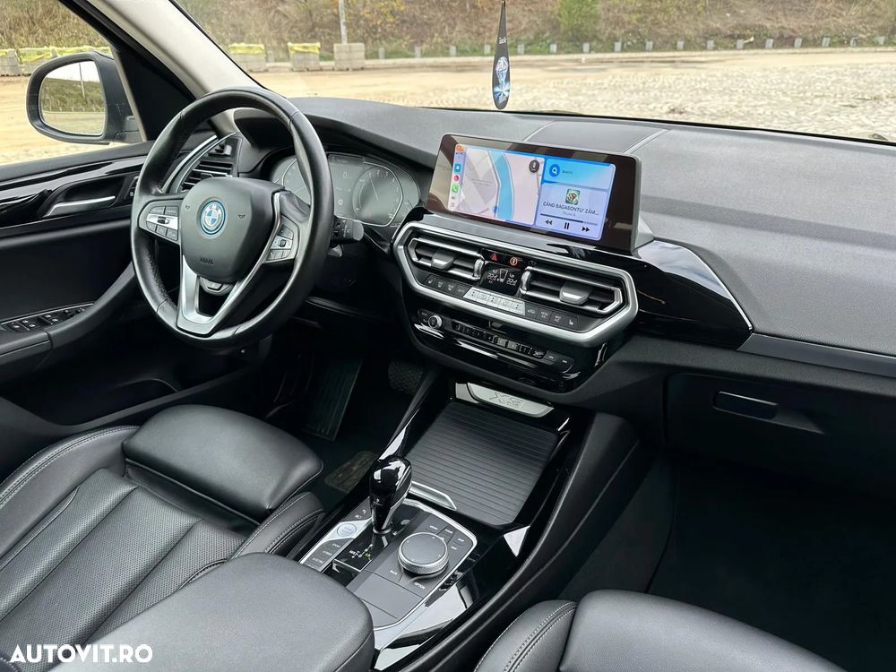 BMW X3 xDrive30e AT PHEV - 19