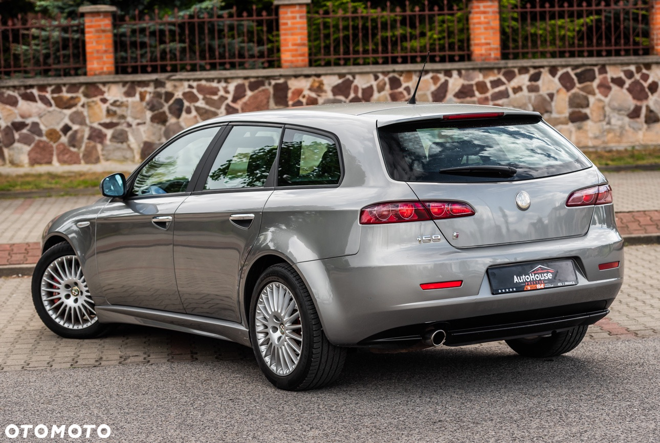 Alfa Romeo 159 1.9JTDM ti - 3