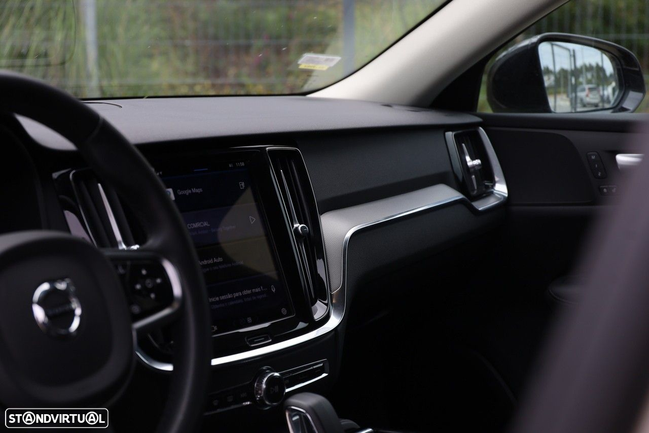 Volvo V60 2.0 T6 AWD TE Plus Dark - 14