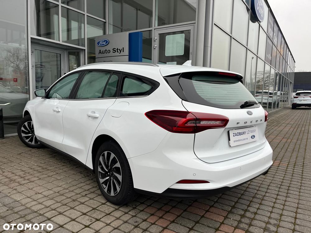 Ford Focus 1.0 EcoBoost Titanium - 3