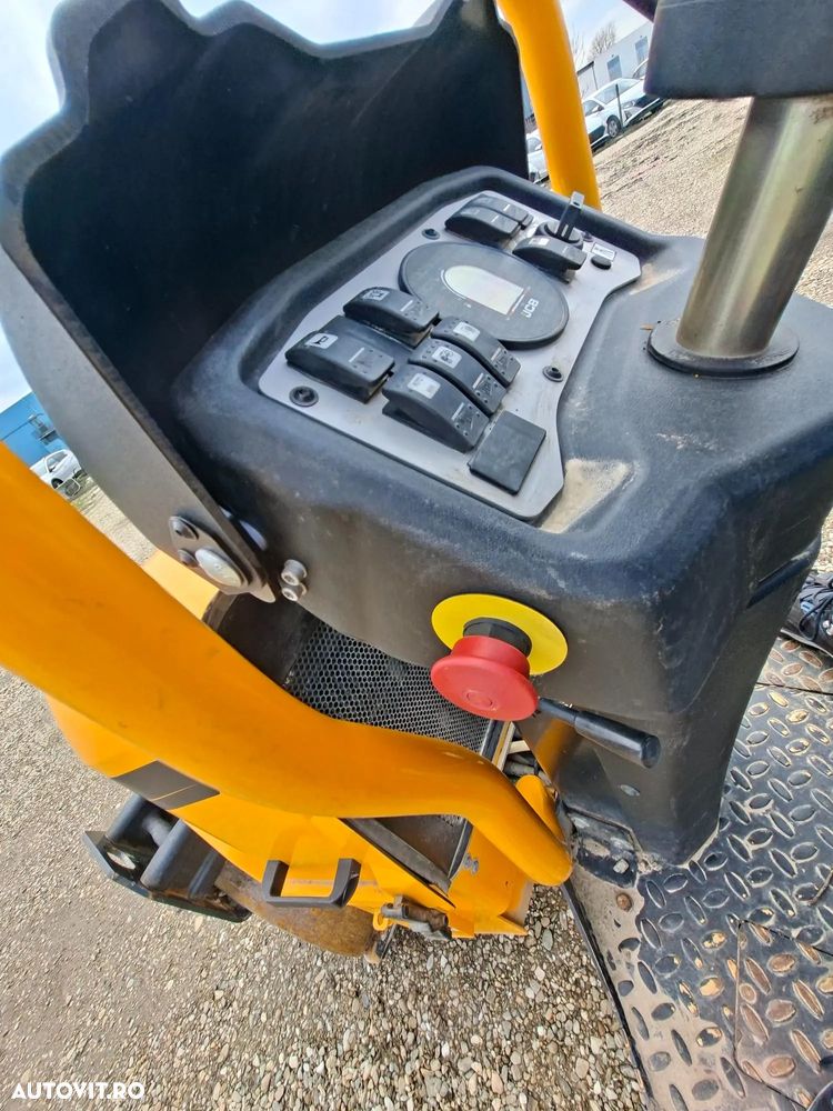 JCB CT 160-100 VIBROCOMPACTOR VIBROMAX - 17