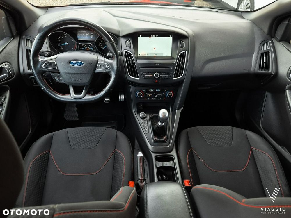 Ford Focus - 19