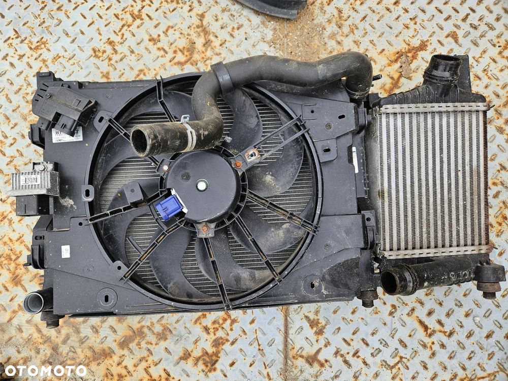 Komplet chłodnic wentylator Renault Clio IV Lift 2019r 214818009R - 1