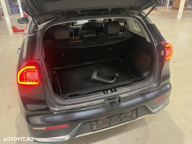 Kia Niro 1.6 GDI PHEV 2WD Aut. Spirit - 7