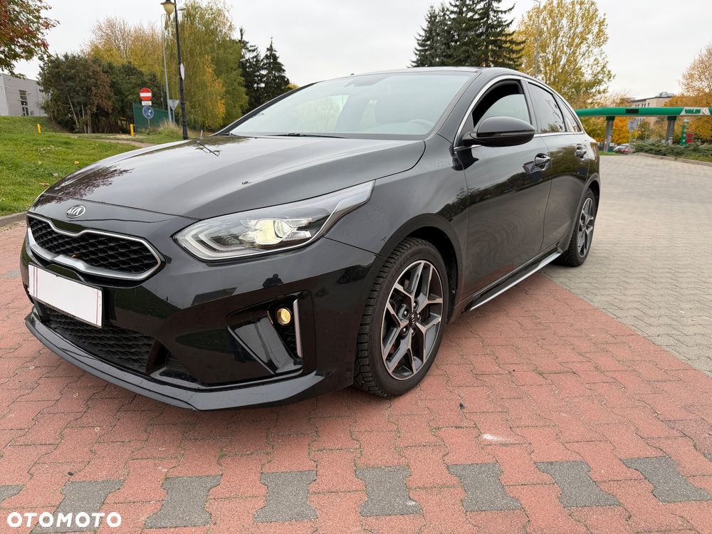 Kia Proceed