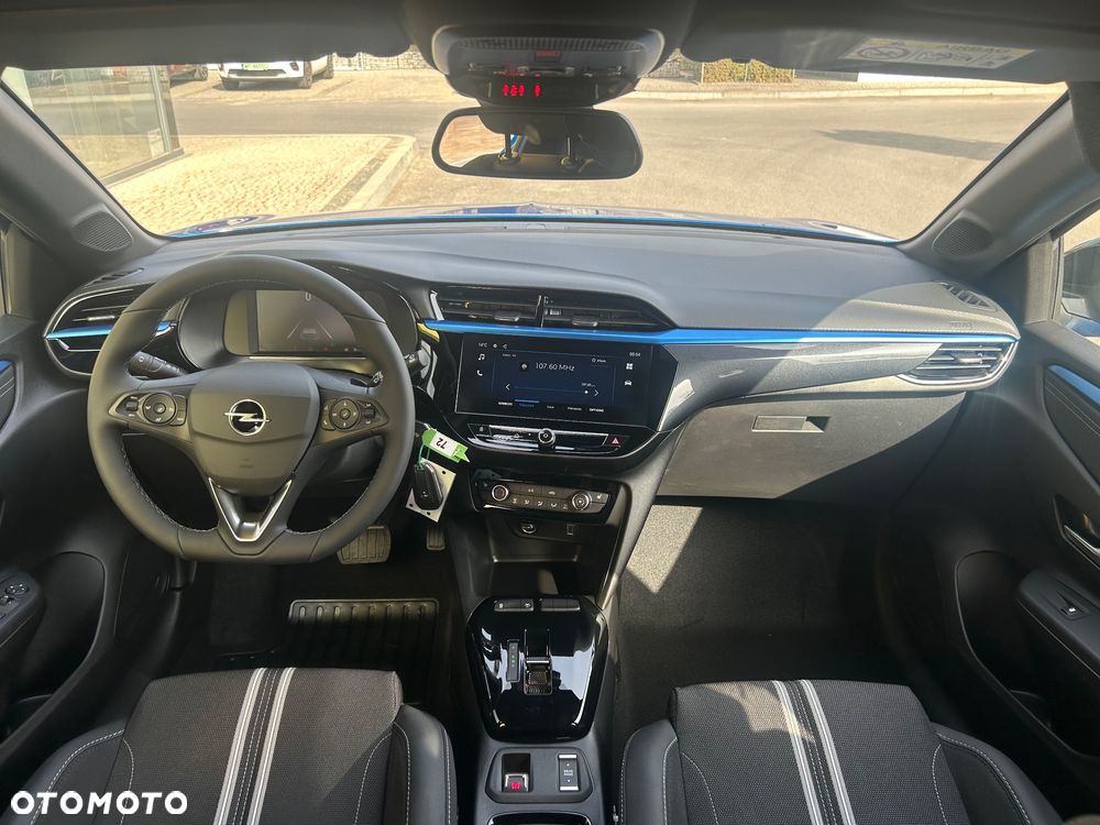 Opel Corsa 1.2 T mHEV Yes 2025 eDCT - 12