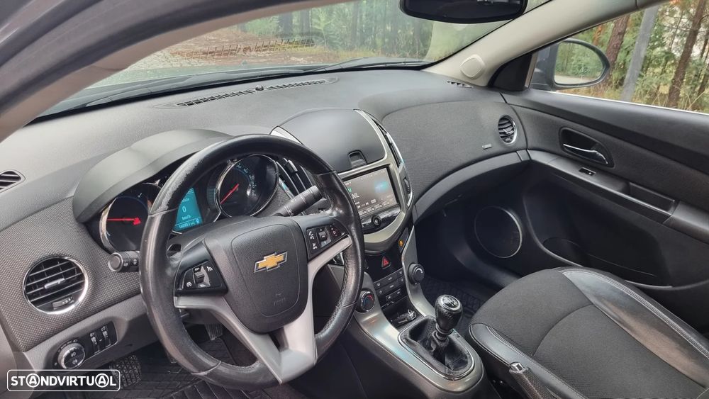 Chevrolet Cruze 1.7 VCDi LT - 7