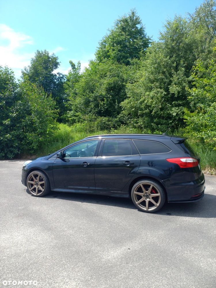 Ford Focus 2.0 EcoBoost ST-2 - 12