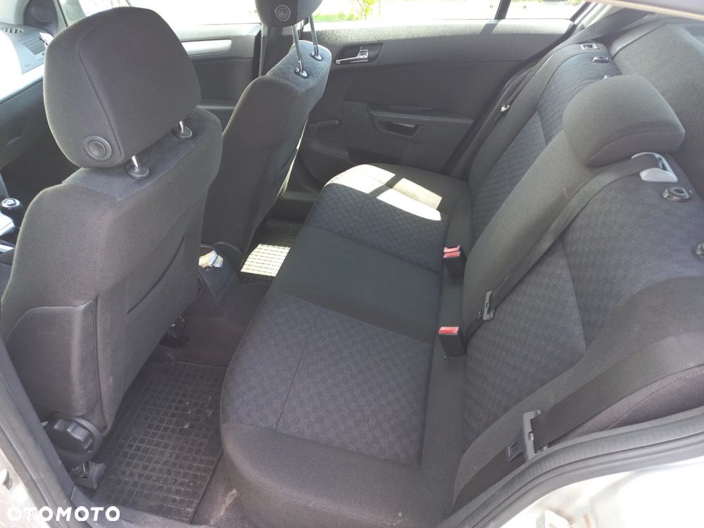 Opel Astra - 8