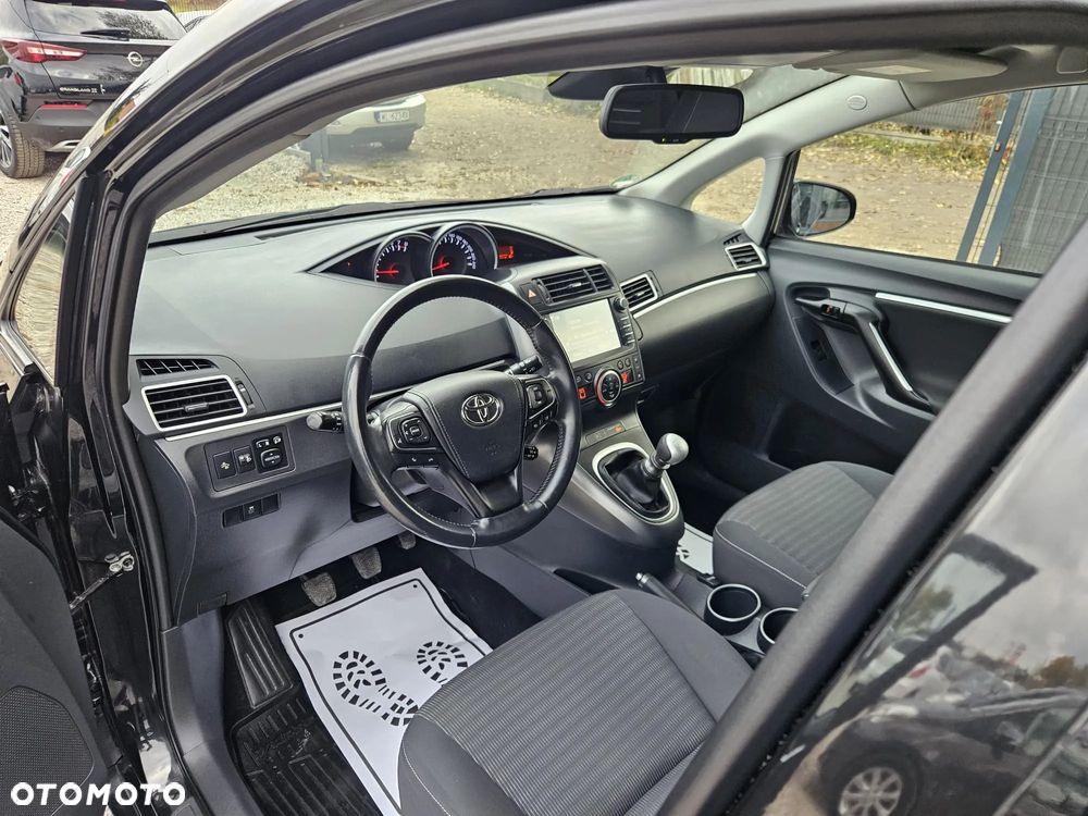 Toyota Verso 1.8 7-Sitzer Life - 17