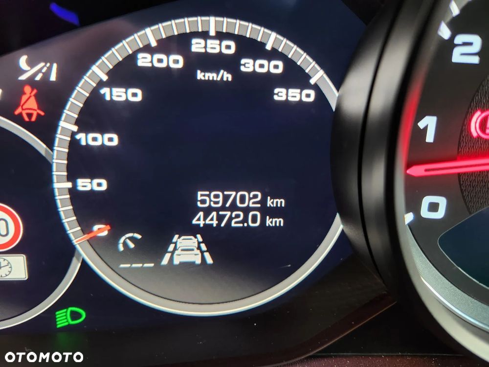 Porsche Panamera Turbo - 40