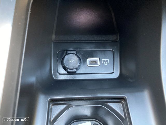 Peugeot 308 SW 1.6 Hybrid Allure e-EAT8 - 36