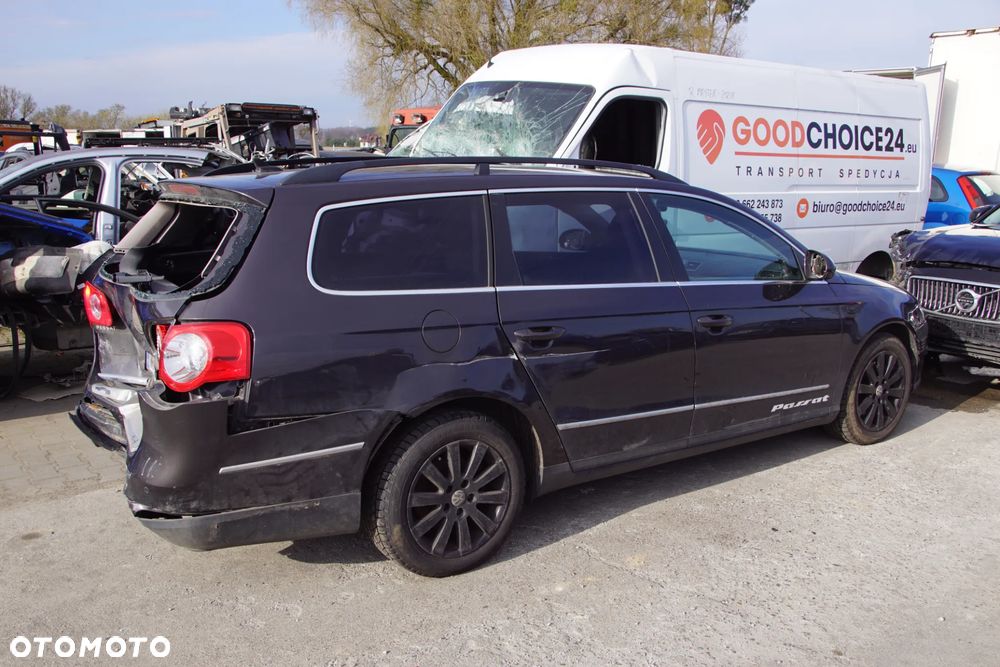 Auto na części - Volkswagen Passat B6 Lift 1.6 TDI 105 KM CAYC MDM LC8Z 2010R Silnik Skrzynia Drzwi Maska Błotnik Zderzak Lampa Lusterko Klamka Szyba Deska Kokpit Sterownik Moduł Czujnik Licznik Wyświetlacz Panel Kierownica - 3