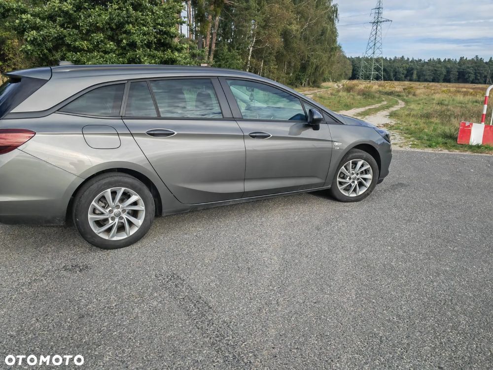 Opel Astra - 3