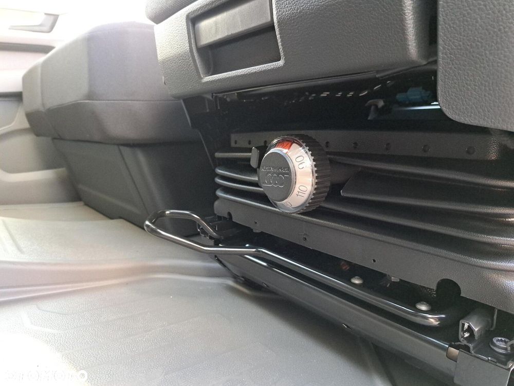 Volkswagen Crafter - 13