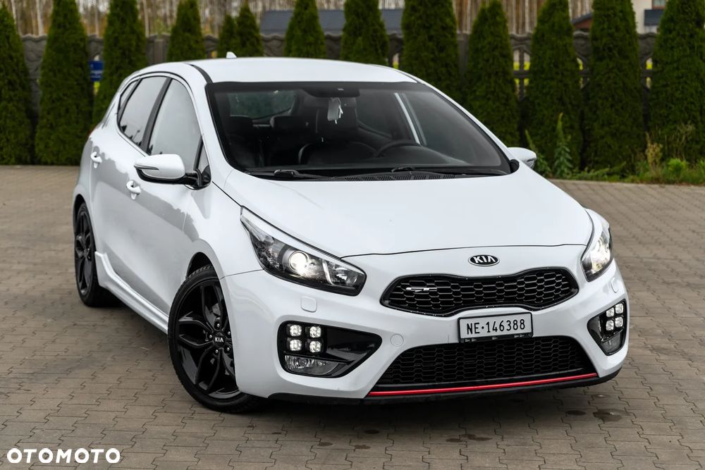 Kia Ceed 1.6 T-GDI GT-Track - 3