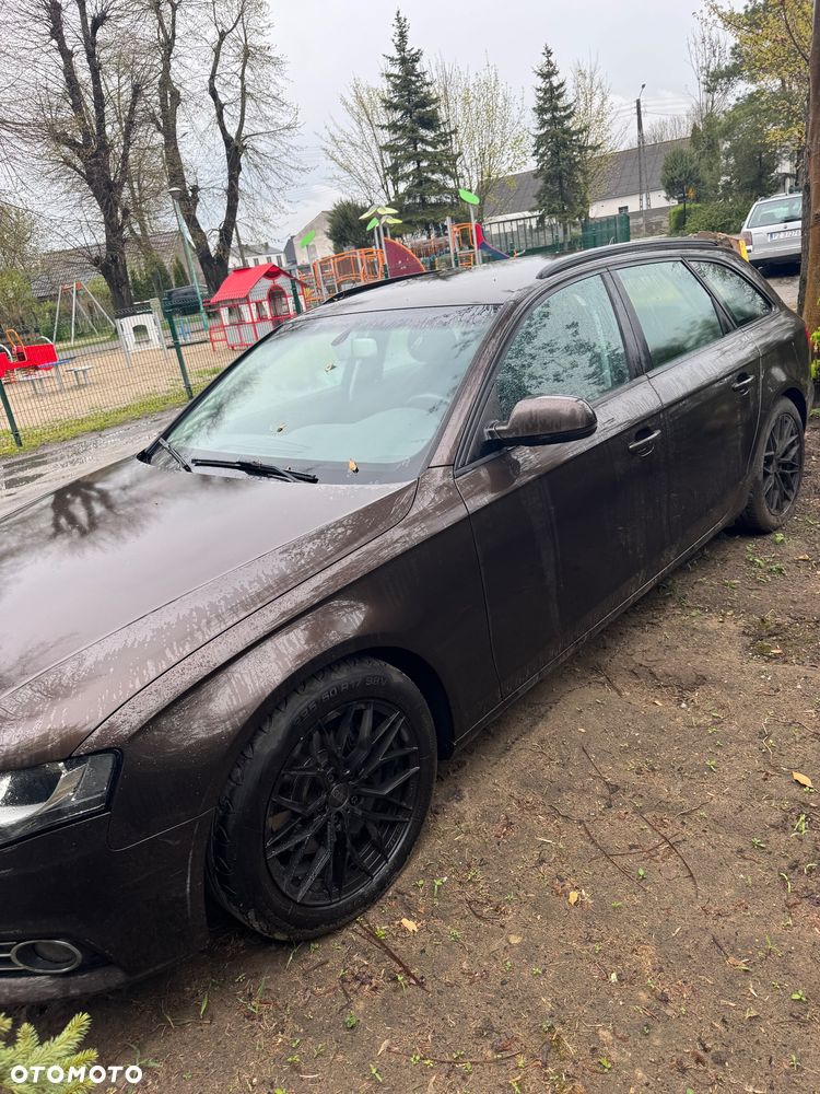 Audi A4 Avant 2.0 TDI - 4