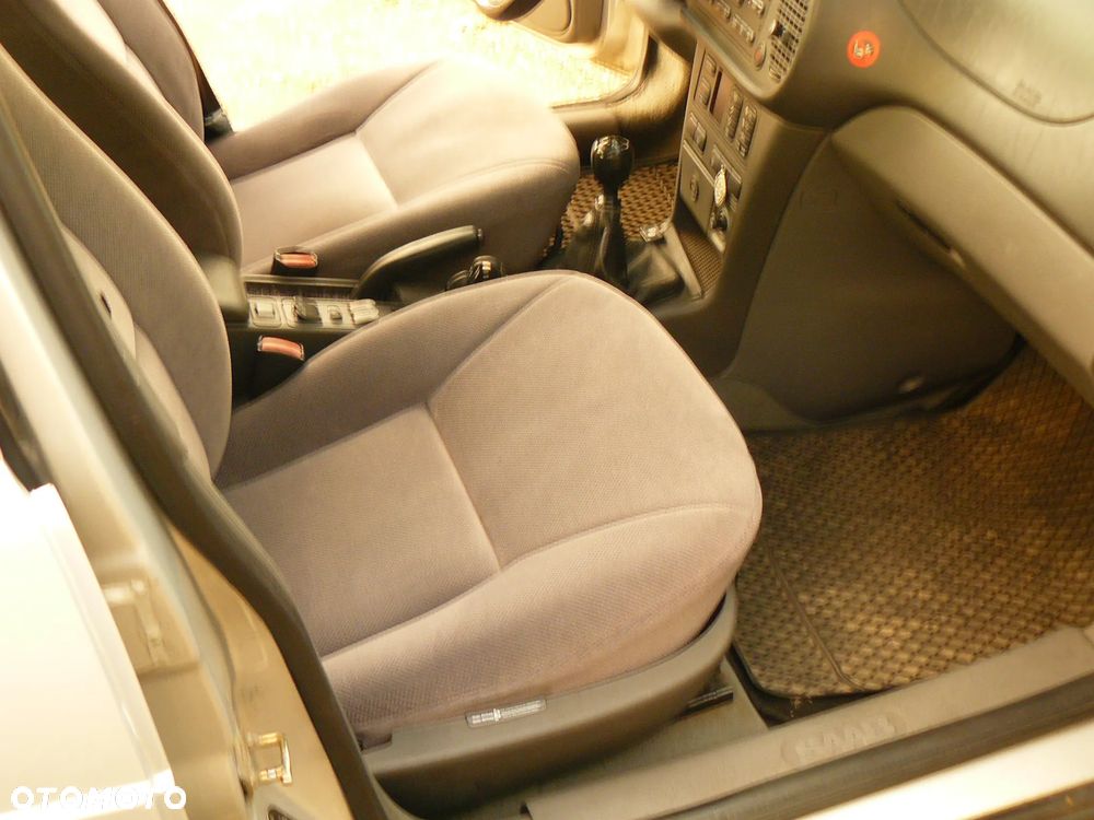 Saab 9-3X - 7