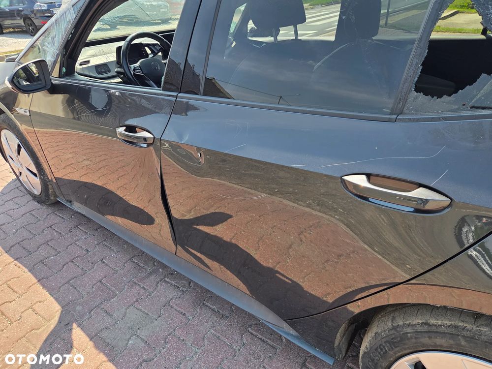 Volkswagen ID.3 58kWh Business - 8