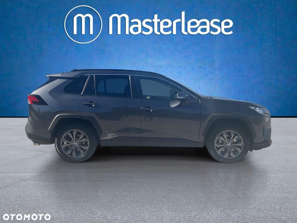 Toyota RAV4 - 4