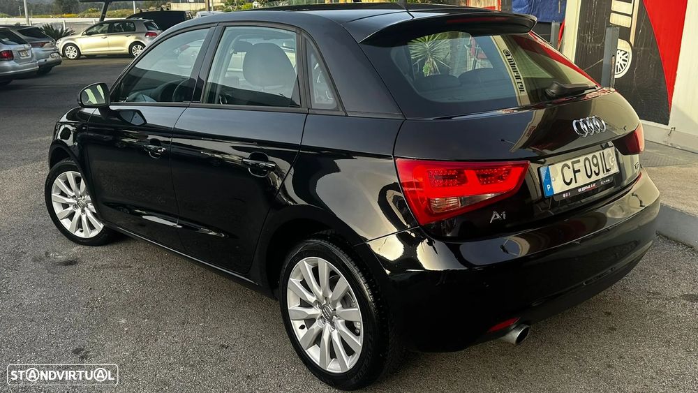 Audi A1 1.6 TDI S tronic Ambition - 4