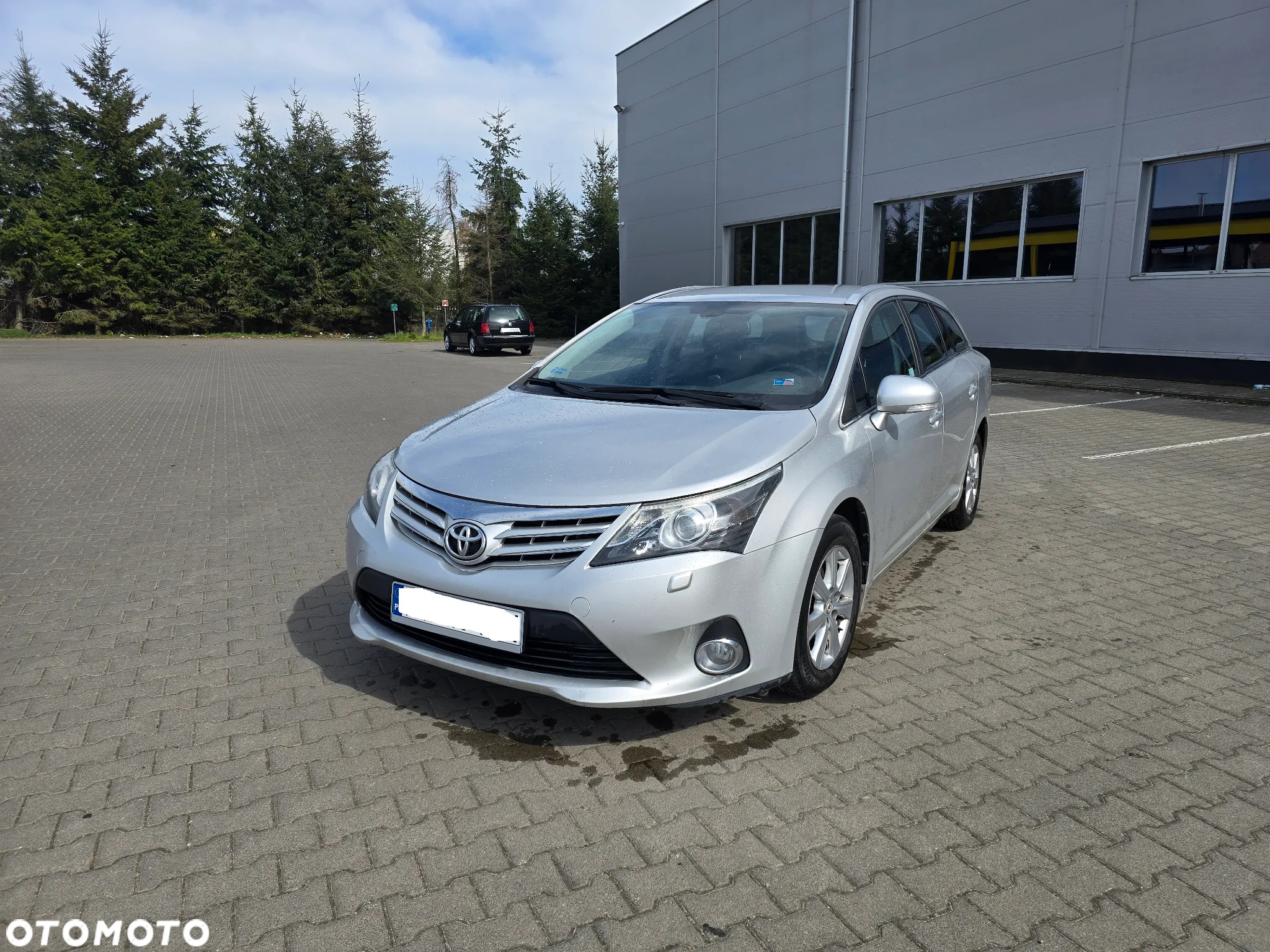 Toyota Avensis 2.0 D-4D Premium - 8