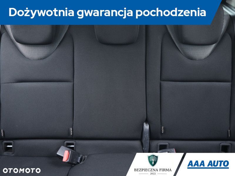 Renault Clio - 12
