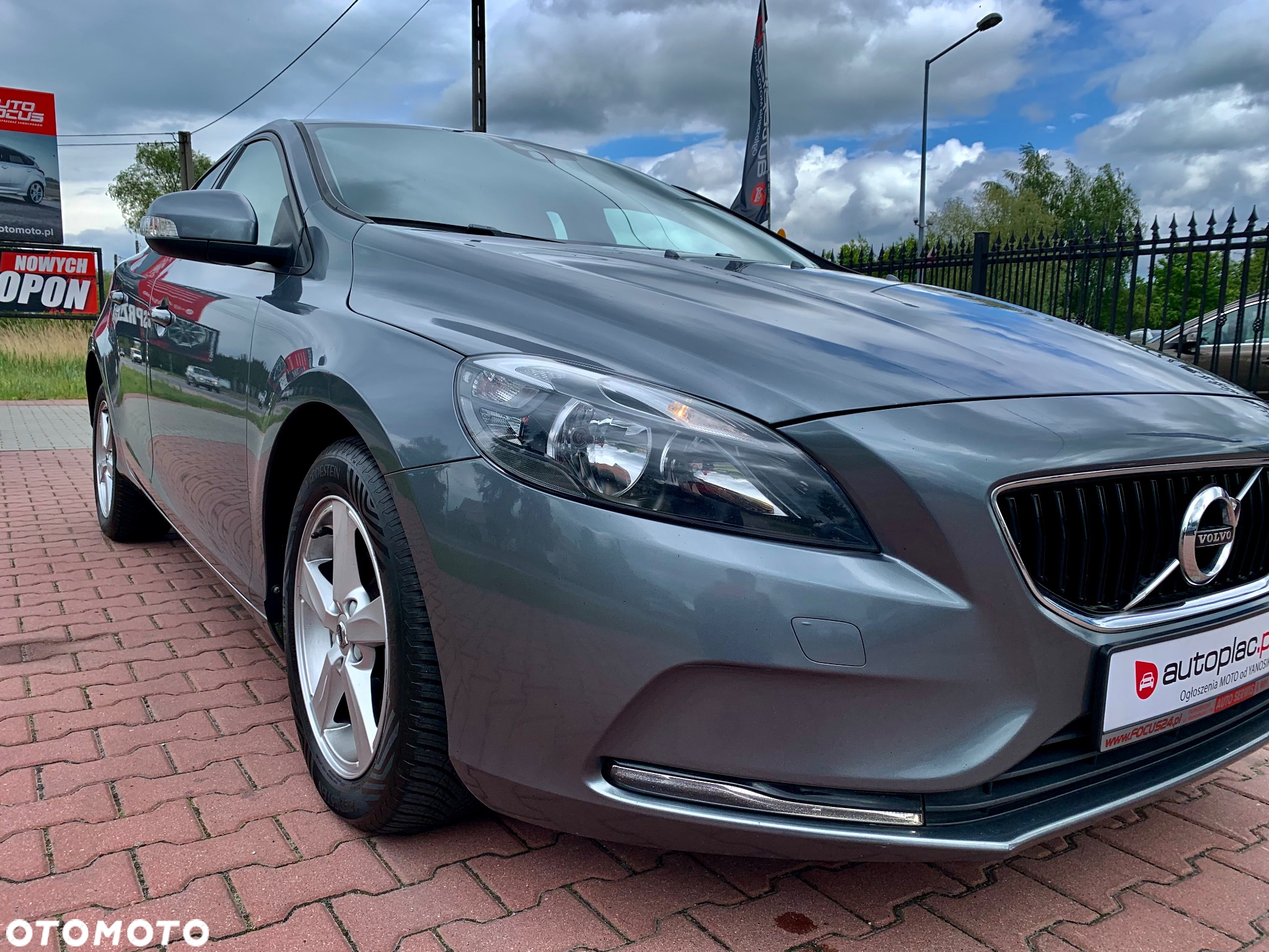 Volvo V40 D2 Drive-E Summum - 11
