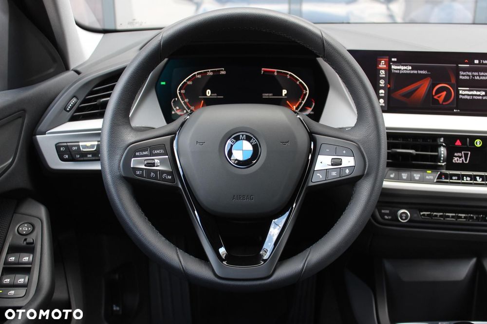 BMW Seria 1 - 12