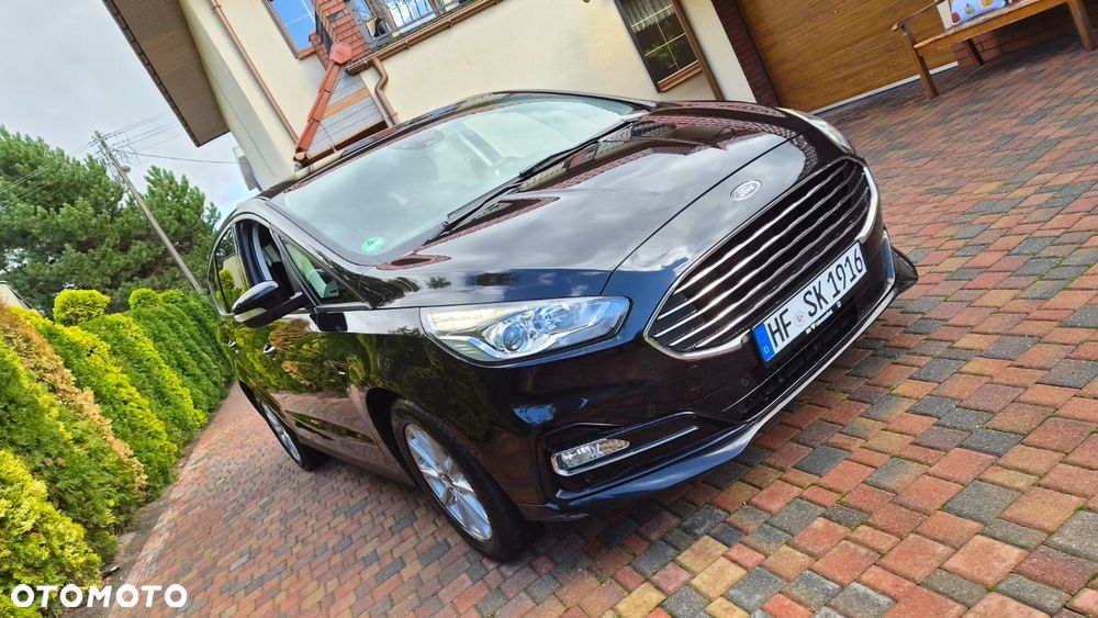 Ford S-Max - 12