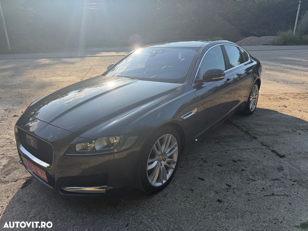 Jaguar XF 20d Aut. Prestige - 3