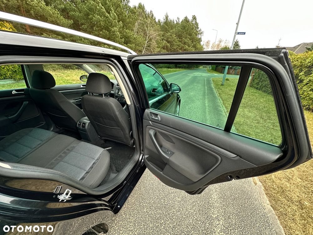 Volkswagen Golf 1.4 TSI MATCH - 25