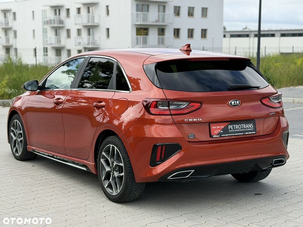 Kia Ceed 1.6 CRDi (48V Mild-Hybrid) DCT7 GT Line - 9