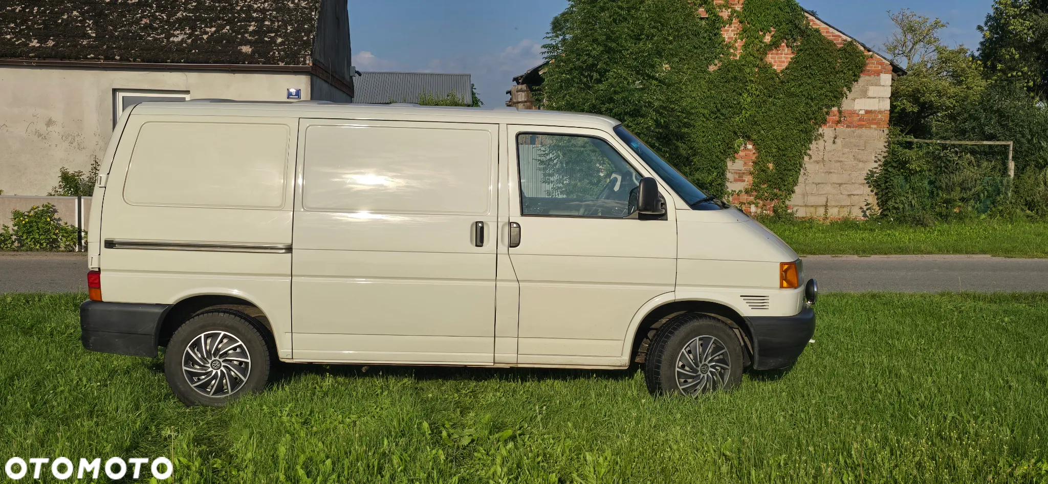 Volkswagen Transporter - 3