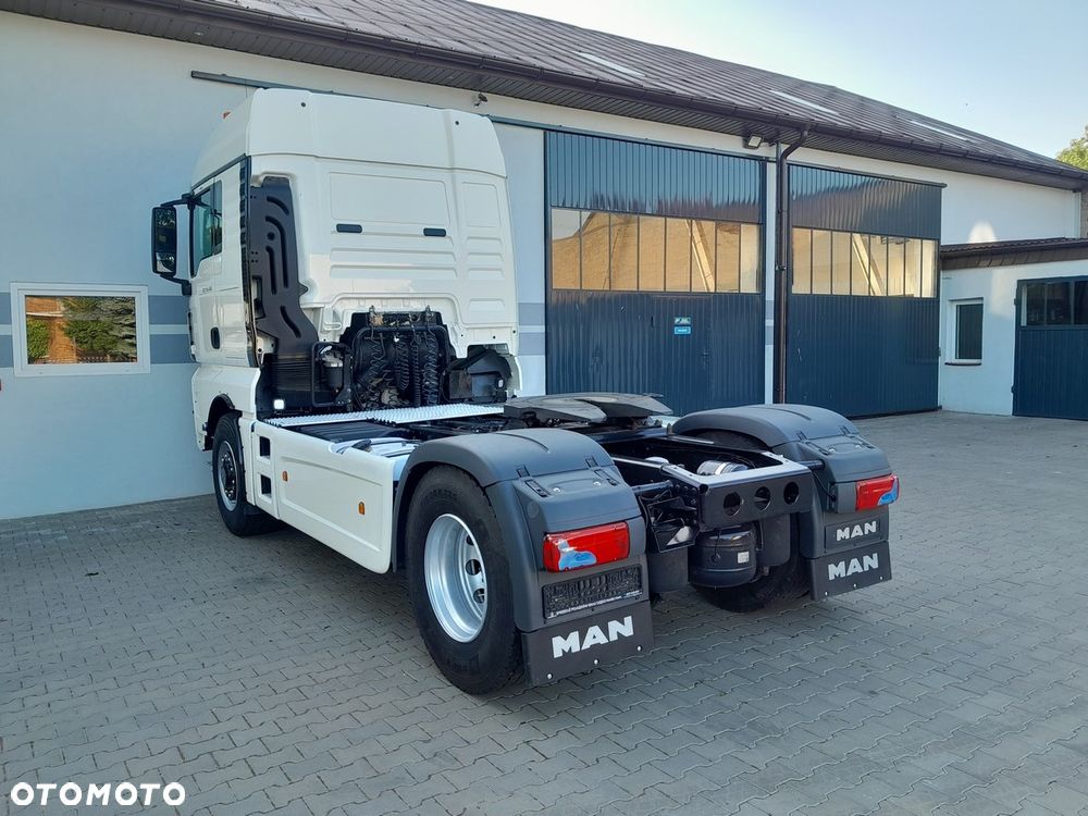 MAN TGX 18.470 EURO 6D HYDRODRIVE 4x4 PTO HYDRAULIKA - 17
