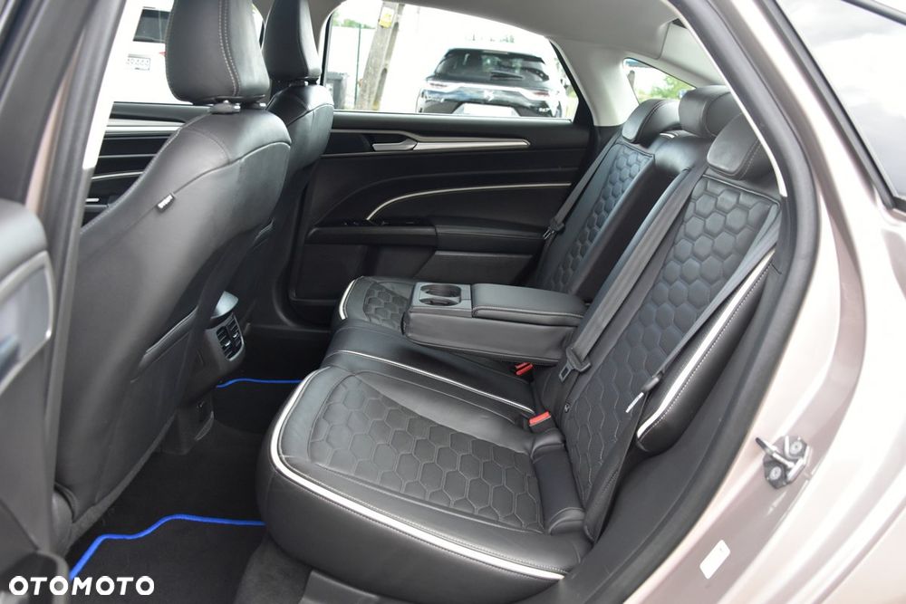 Ford Mondeo 2.0 Start-Stopp CVT Vignale - 23