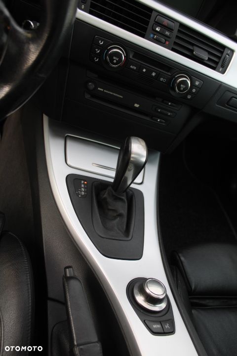 BMW Seria 3 330 Ci Edition Sport - 6