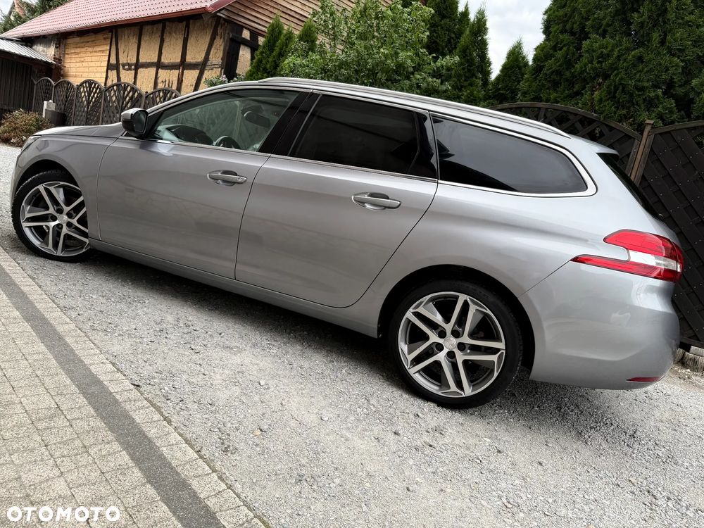 Peugeot 308 - 6
