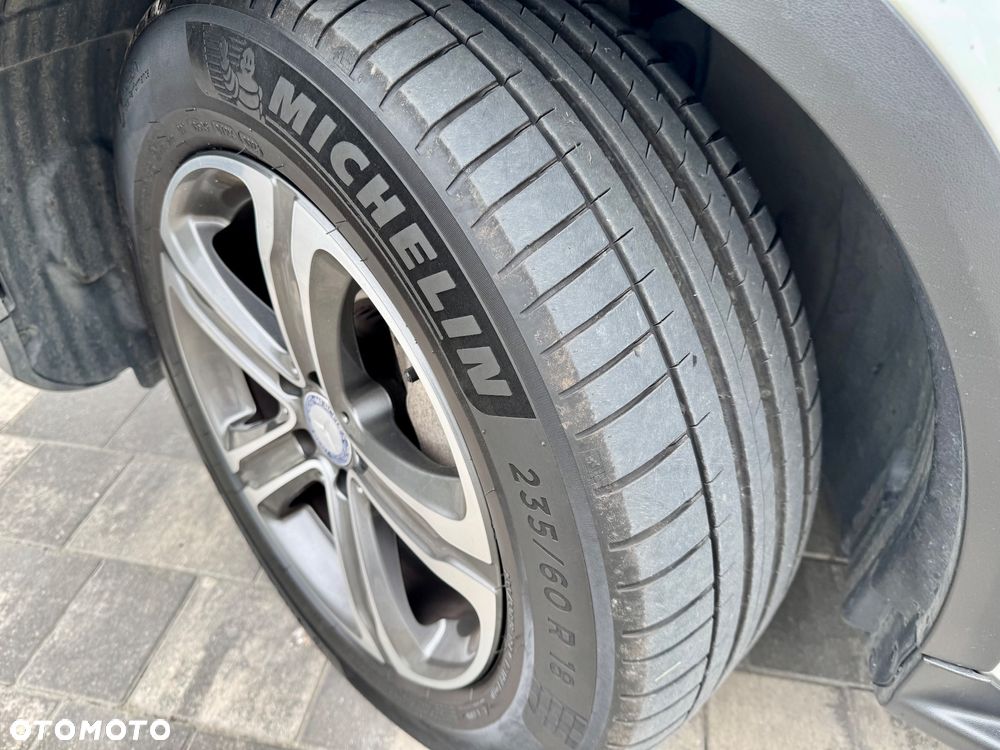 Mercedes-Benz GLC 220 d 4Matic 9G-TRONIC - 2